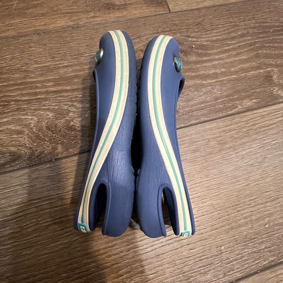 Girls Crocs Genna Slingbacks - Picture 5 of 7